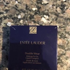 Estee laudee double wear makeup to go